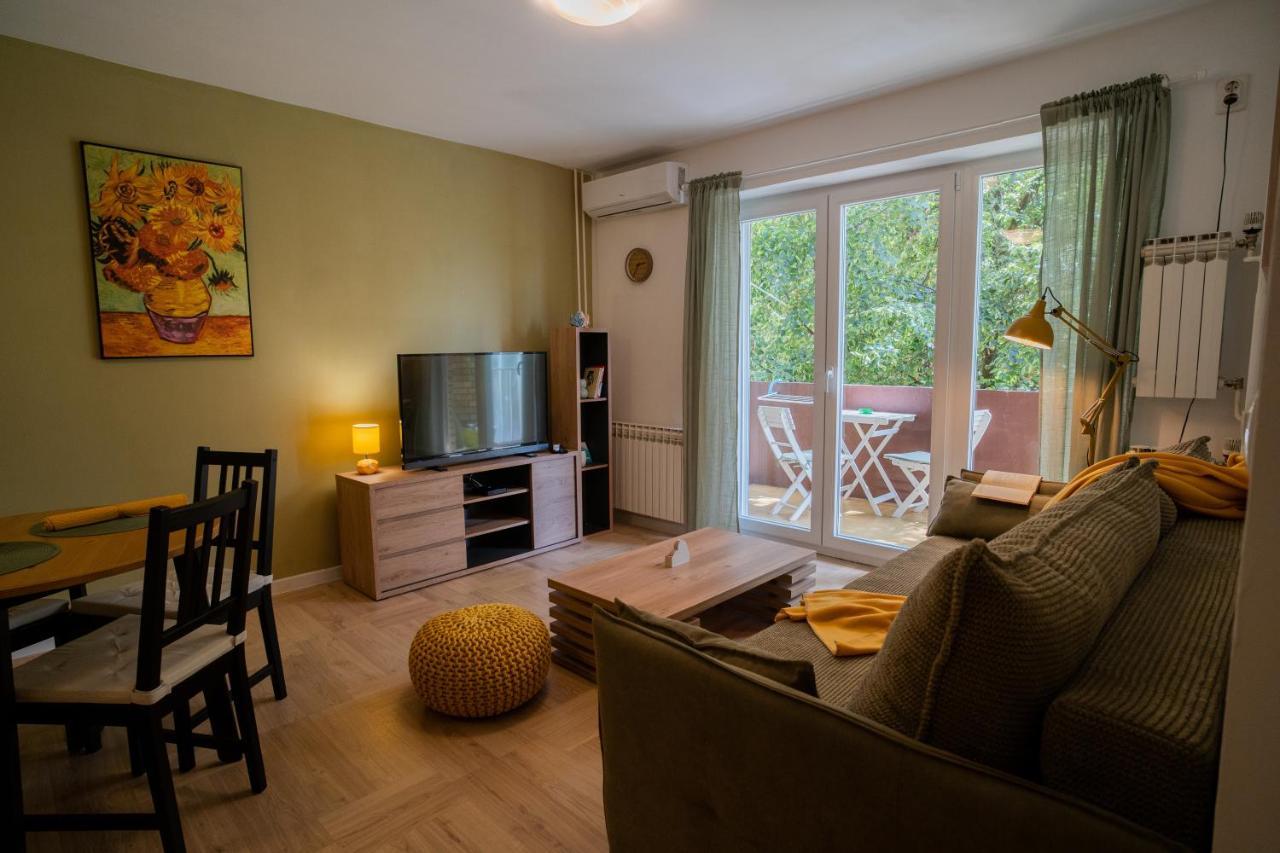 Apartman Terra Centar, Free Parking Osijek Ngoại thất bức ảnh